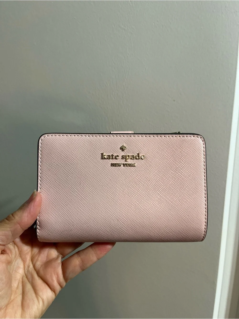 kate spade light pink Saffiano zip wallet